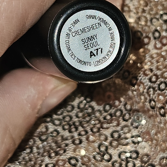 MAC Lipstick SUNNY SEOUL - DISCONTINUED - Picture 3 of 3